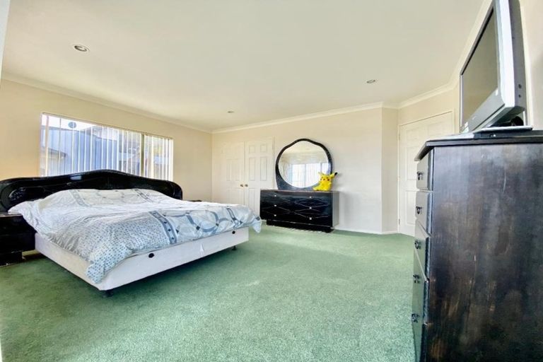 Photo of property in 7 Sesame Grove, Goodwood Heights, Auckland, 2105