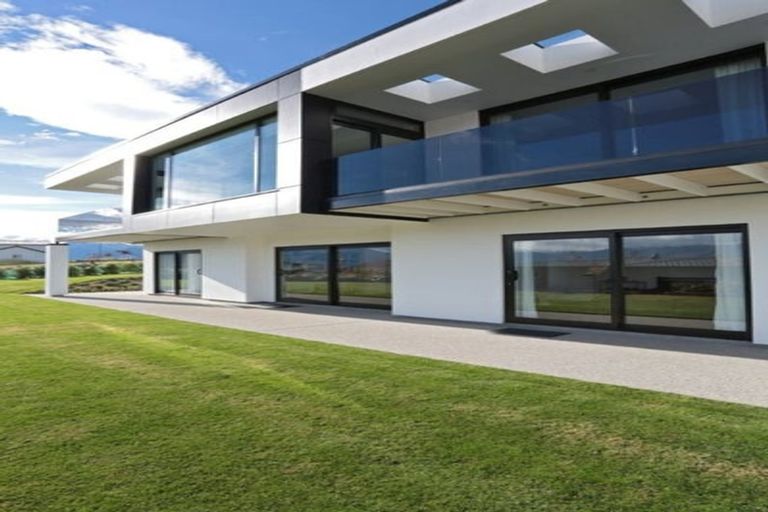 Photo of property in 47 Forest Heights, Wanaka, 9305