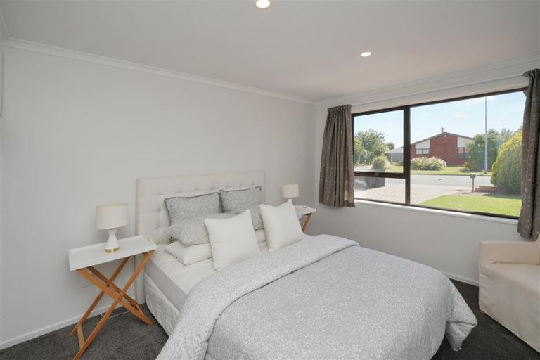 Photo of property in 2/49 Cowes Street, Avondale, Christchurch, 8061