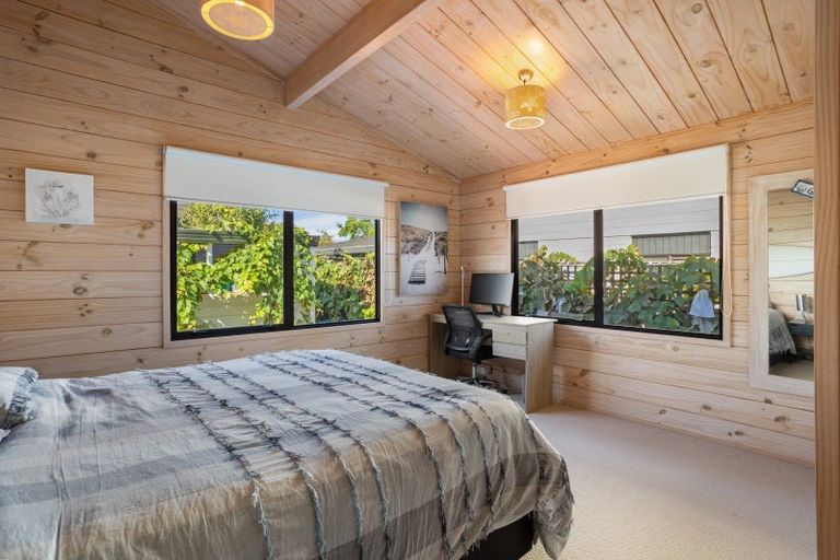 Photo of property in 83 Robinson Road, Whitianga, 3510