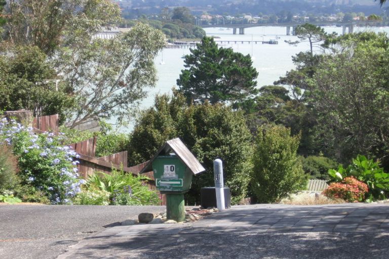 Photo of property in 38 Oruamo Place, Beach Haven, Auckland, 0626