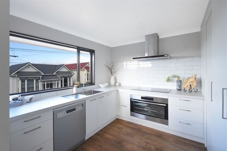 Photo of property in 33 Kilgour Street, Roslyn, Dunedin, 9010