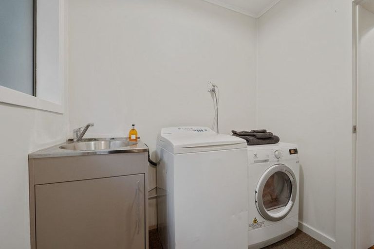 Photo of property in 23 Tripoli Road, Panmure, Auckland, 1072