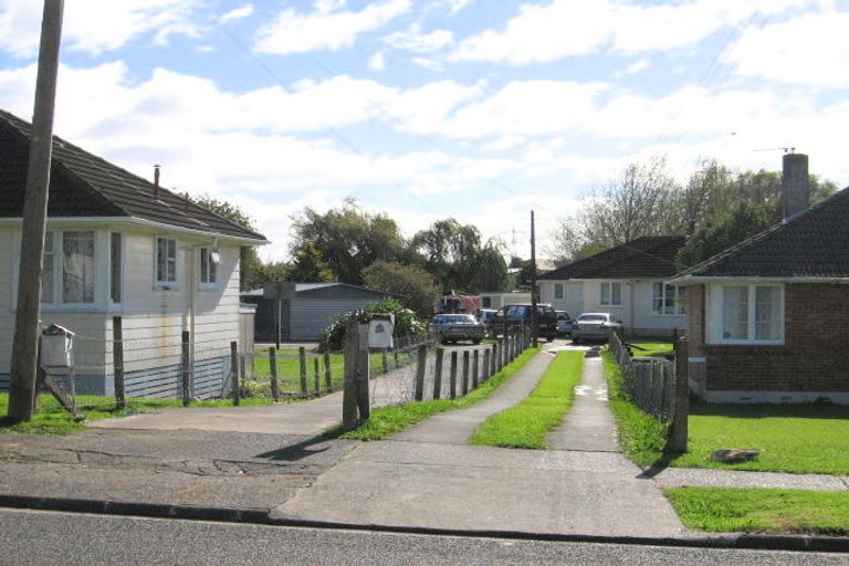 Photo of property in 7 Sandbrook Avenue, Otara, Auckland, 2023