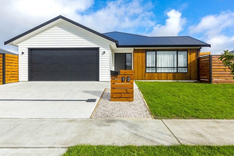 Photo of property in 13 Te Punga Road, Wallaceville, Upper Hutt, 5018