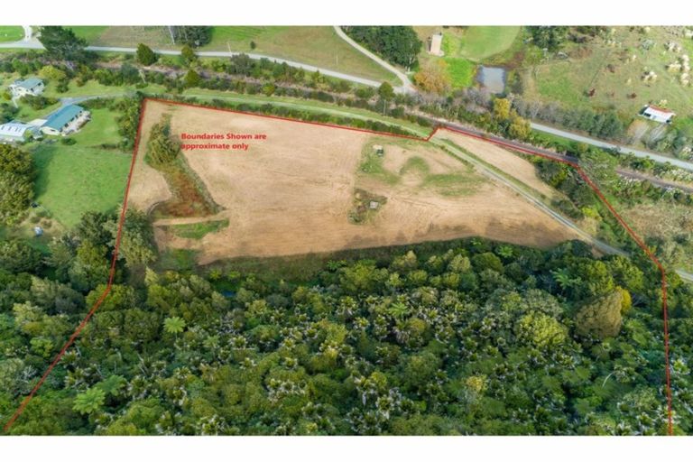 Photo of property in 233 Ahuroa Valley Road, Makarau, Warkworth, 0981