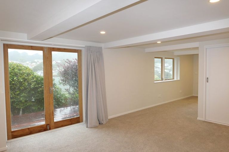 Photo of property in 13 Burwah Street, Berhampore, Wellington, 6023