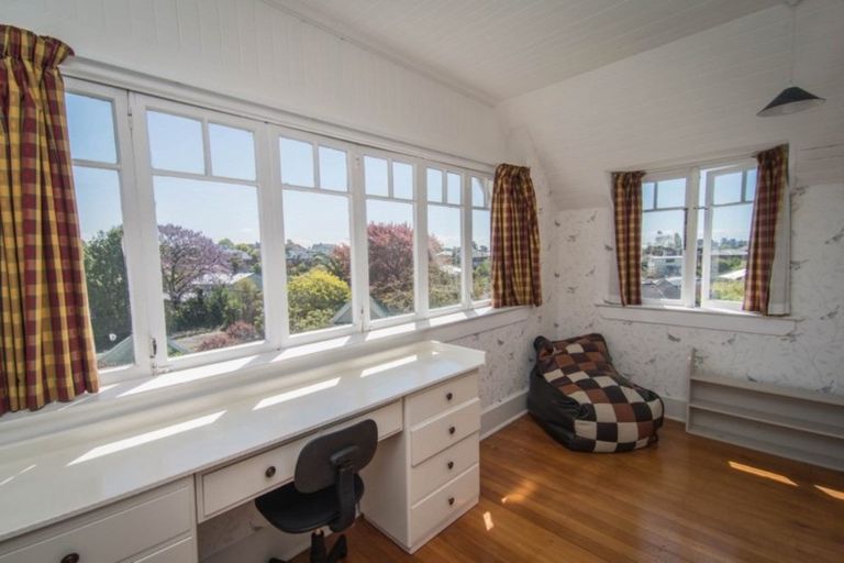 Photo of property in 25a Wai-iti Road, Maori Hill, Timaru, 7910