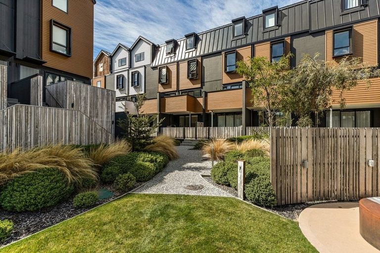 Photo of property in 10 O'meara Street, Frankton, Queenstown, 9300