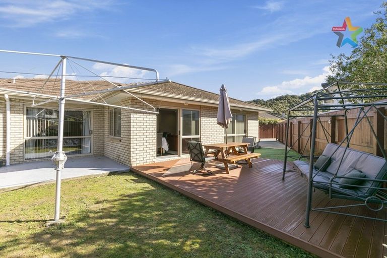 Photo of property in 8 Sun Valley Way, Wainuiomata, Lower Hutt, 5014