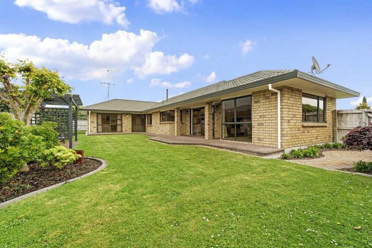 Photo of property in 17 The Haven, Flagstaff, Hamilton, 3210