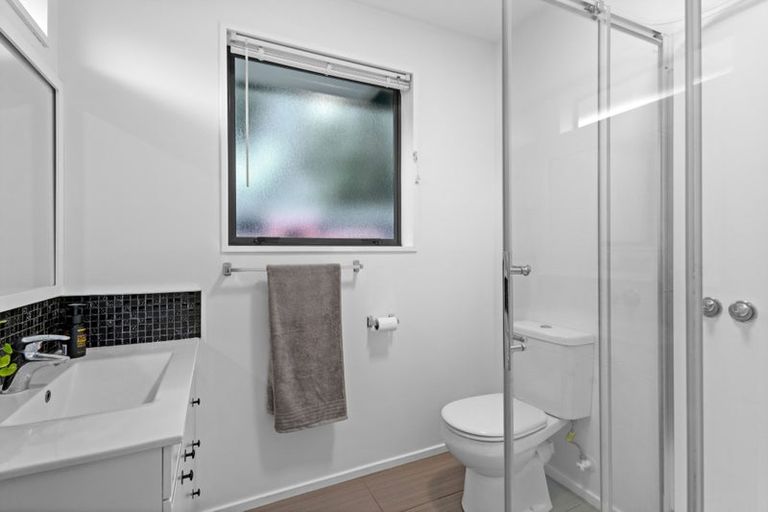 Photo of property in 43 Broadhaven Avenue, Parklands, Christchurch, 8083