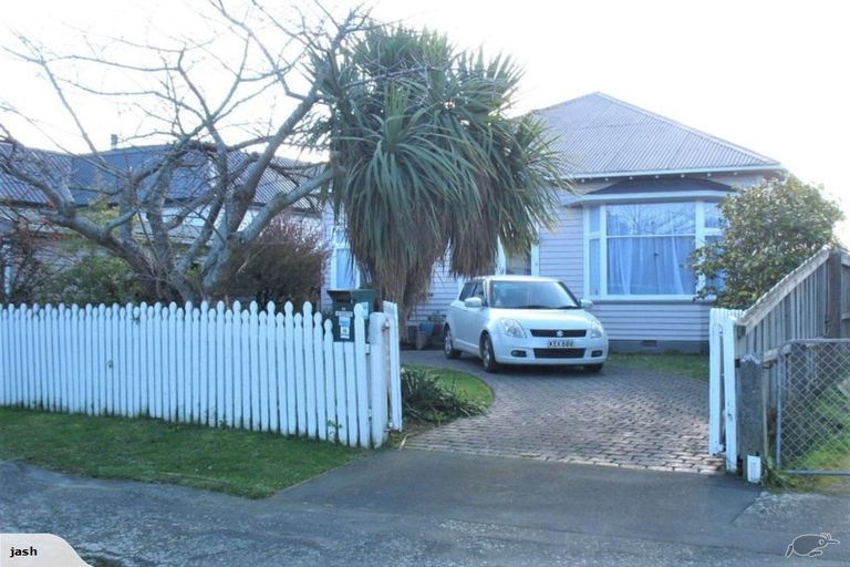 Photo of property in 13 Woodhouse Street, Linwood, Christchurch, 8062