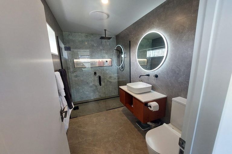 Photo of property in 11 Mcquillan Avenue, Woodend, 7610