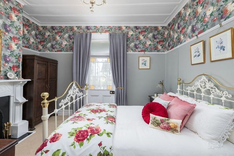 Photo of property in 14 Exeter Street, Waimate, 7924