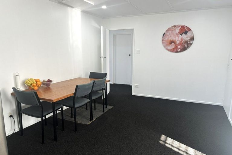 Photo of property in 16 Clyde Carr Crescent, Waimataitai, Timaru, 7910