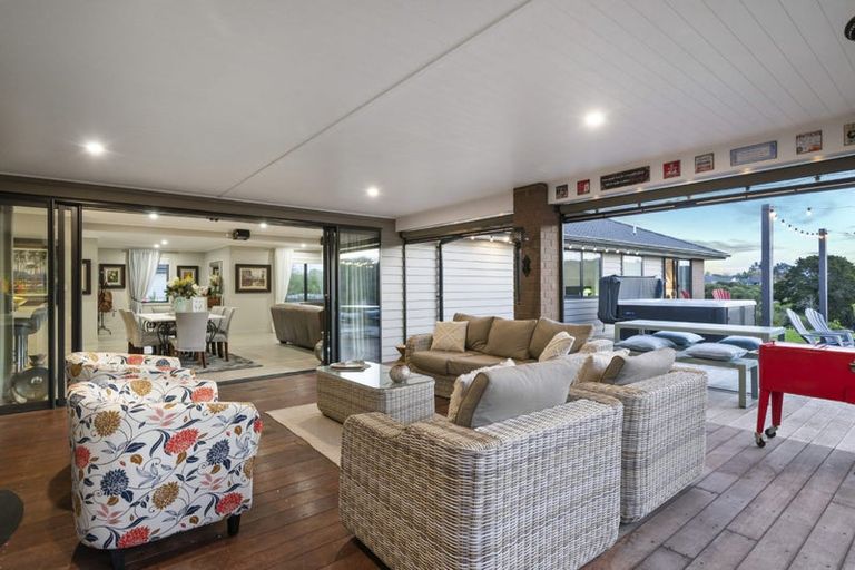 Photo of property in 14 Awatiro Drive, Kaukapakapa, 0871