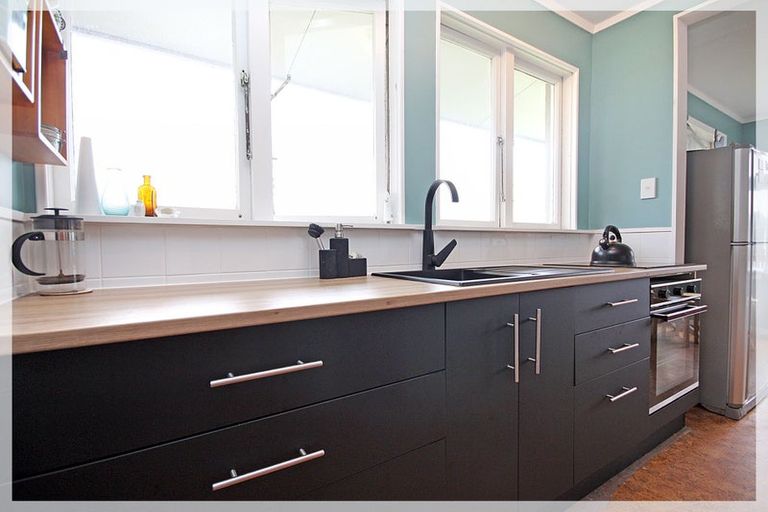 Photo of property in 19 Linklater Avenue, Foxton Beach, Foxton, 4815