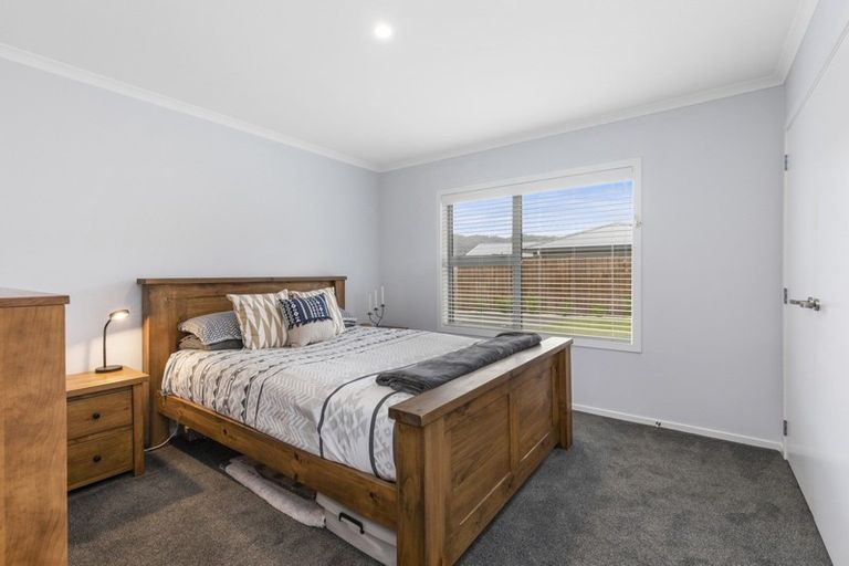 Photo of property in 21 Brian Morgan Terrace, Wainuiomata, Lower Hutt, 5014