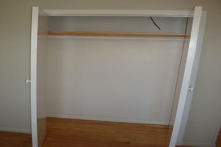 Photo of property in 43 Blease Street, New Lynn, Auckland, 0600