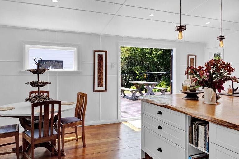 Photo of property in 53 Fox Street, Opunake, 4616