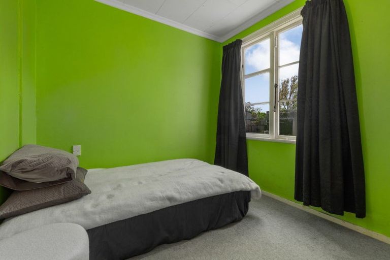 Photo of property in 89 Waddington Drive, Naenae, Lower Hutt, 5011