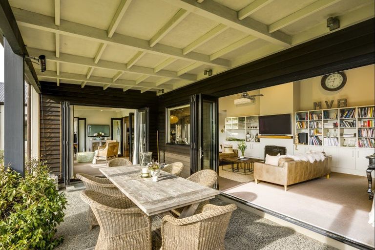 Photo of property in 110 Black Barn Road, Havelock North, 4294