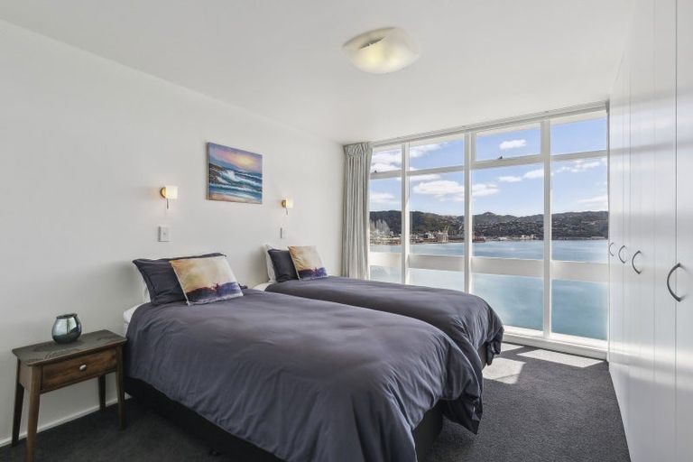 Photo of property in Gateway Apartments, 19 Maida Vale Road, Roseneath, Wellington, 6011