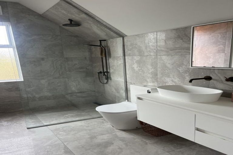 Photo of property in 64 Cashmere Avenue, Khandallah, Wellington, 6035