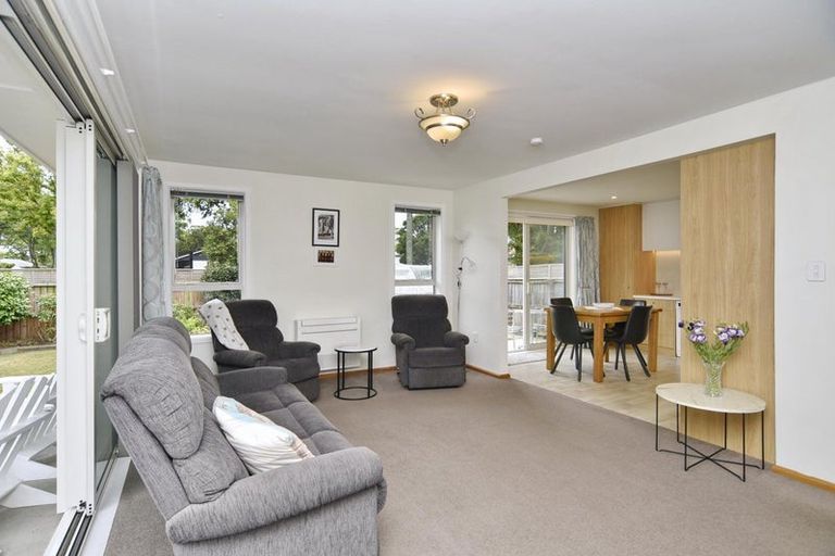 Photo of property in 1/36 Dee Street, St Albans, Christchurch, 8014