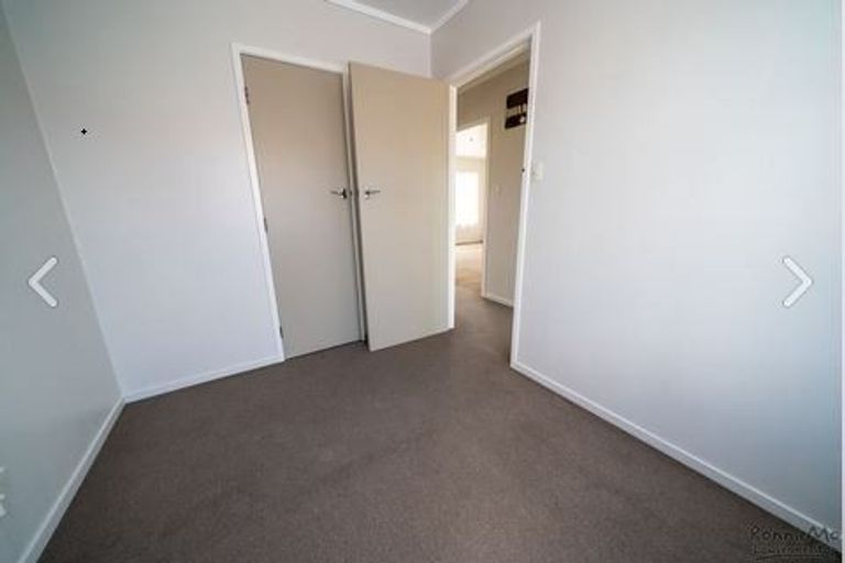 Photo of property in 2/41 Miro Street, New Lynn, Auckland, 0600