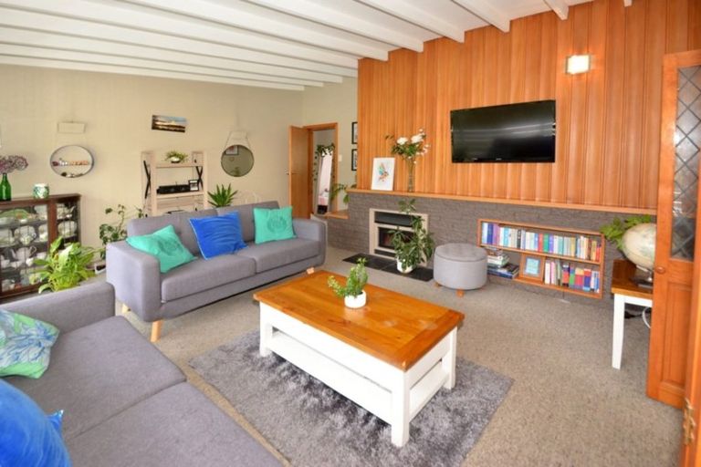 Photo of property in 18 Colquhoun Street, Glenross, Dunedin, 9011