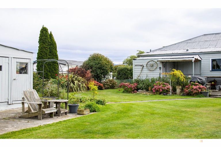 Photo of property in 32 Augustine Street, Waimate, 7924
