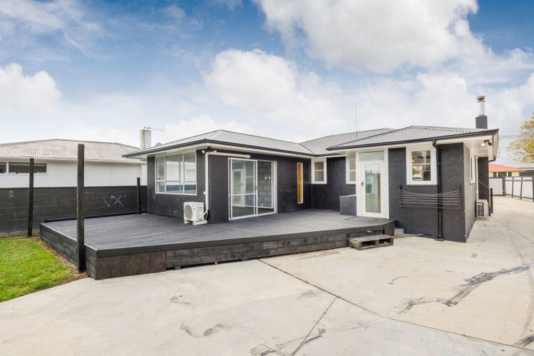 Photo of property in 11 Kettle Avenue, Awapuni, Palmerston North, 4412