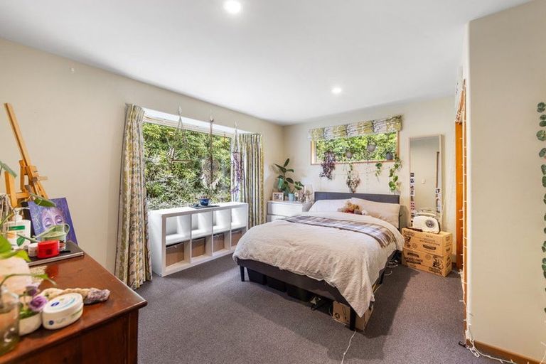 Photo of property in 4 Boonwood Close, Westmorland, Christchurch, 8025