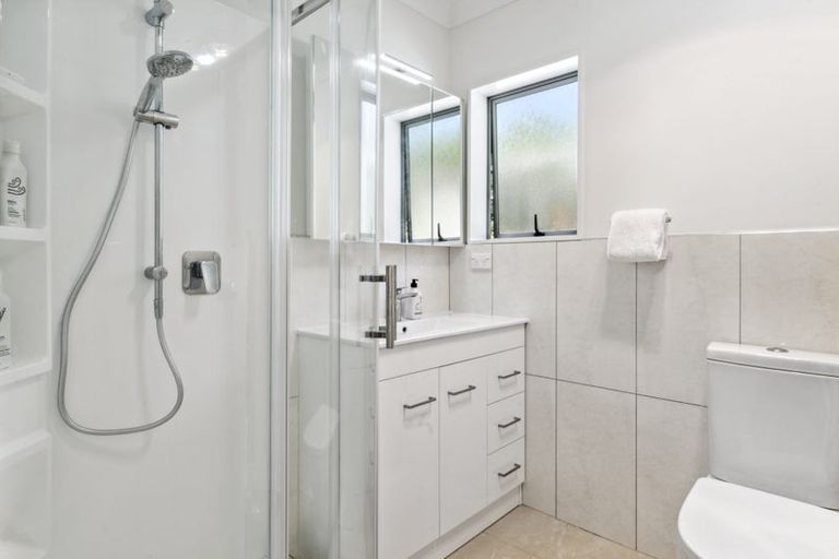 Photo of property in 232 Schnapper Rock Road, Schnapper Rock, Auckland, 0632