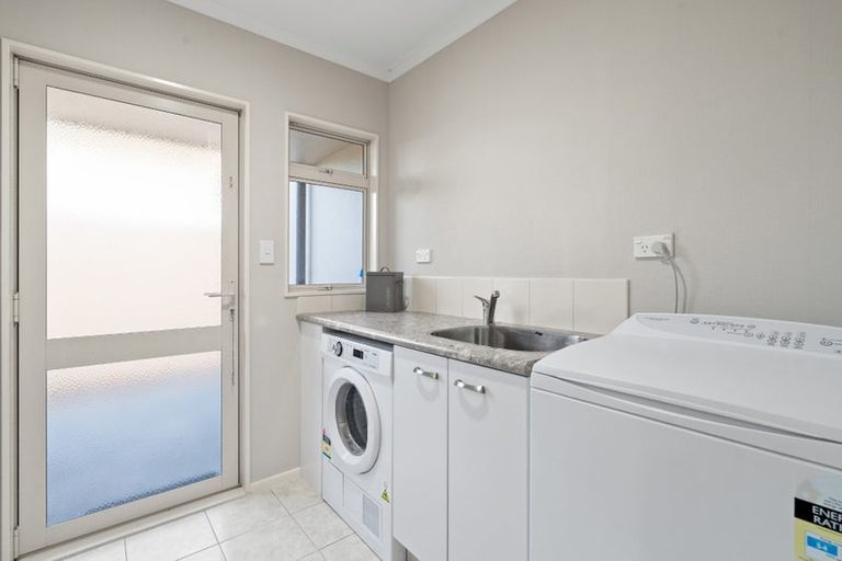 Photo of property in 48 Oxford Street, Te Puke, 3119