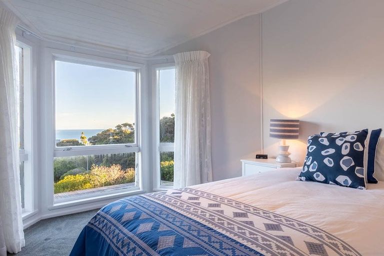 Photo of property in 29 The Track, Plimmerton, Porirua, 5026