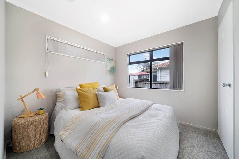 Photo of property in 32d Gifford Road, Papatoetoe, Auckland, 2025