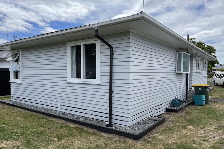 Photo of property in 9 Panair Crescent, Hillcrest, Hamilton, 3216