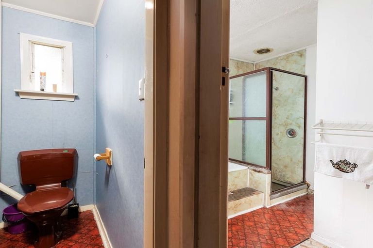 Photo of property in 19 Rugby Street, Waimate, 7924