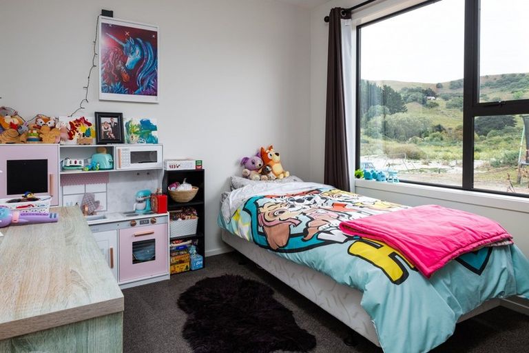 Photo of property in 880 Harington Point Road, Harington Point, Dunedin, 9077