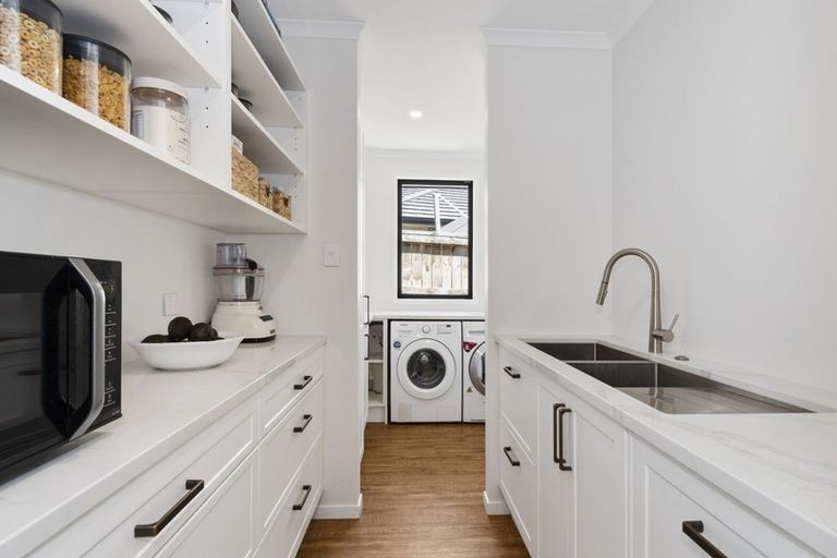 Photo of property in 151 Margaret Drive, Omokoroa, 3114