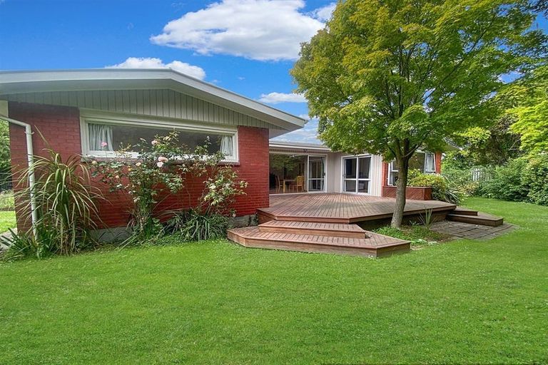 Photo of property in 15 Braithwaite Street, Ilam, Christchurch, 8041