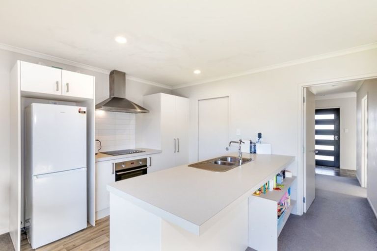 Photo of property in 7 Nettleship Way, Rolleston, 7615