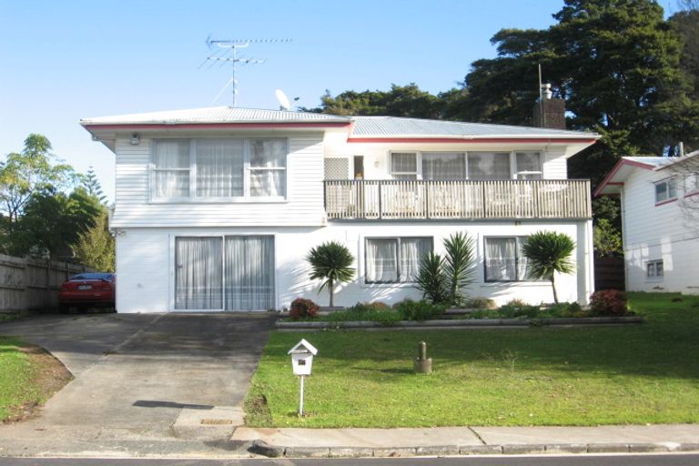Photo of property in 37 Lawrence Crescent, Hillpark, Auckland, 2102