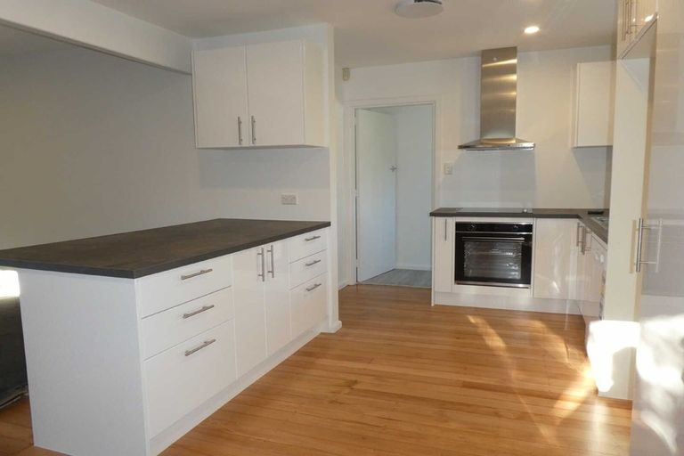 Photo of property in 17 Palmside Street, Somerfield, Christchurch, 8024