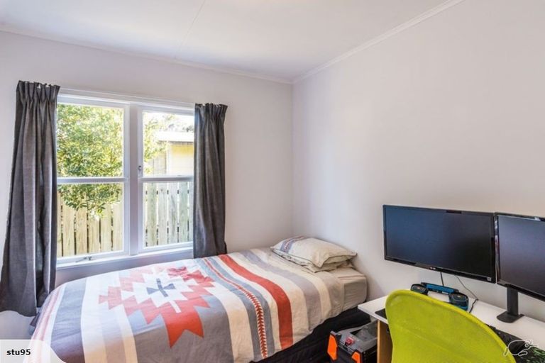 Photo of property in 7a Herbert Avenue, Raumati South, Paraparaumu, 5032