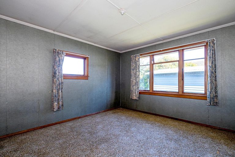 Photo of property in 6 Parsonage Road, Waimate, 7924
