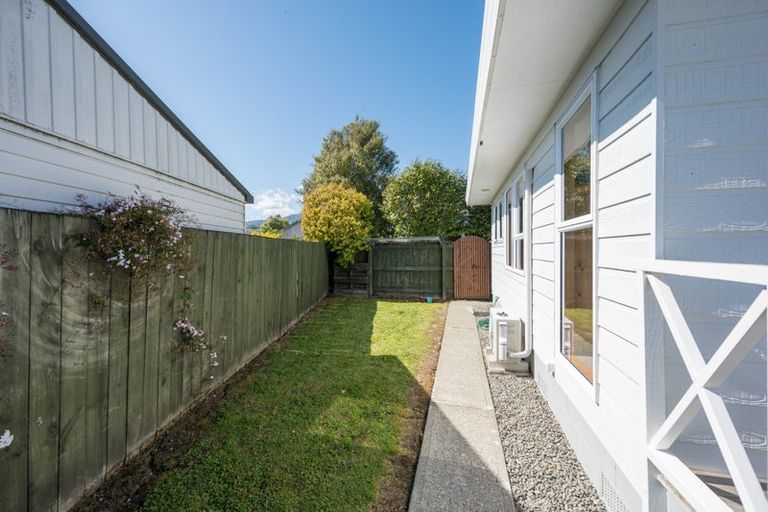 Photo of property in 2/30 Aldinga Avenue, Stoke, Nelson, 7011